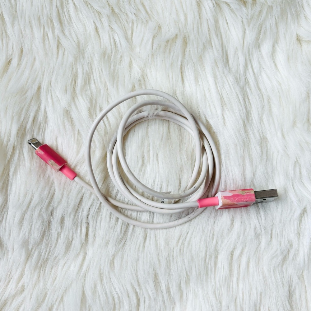 heyday pink patterned 3 ft 1 m lightning to usb a cable charger
